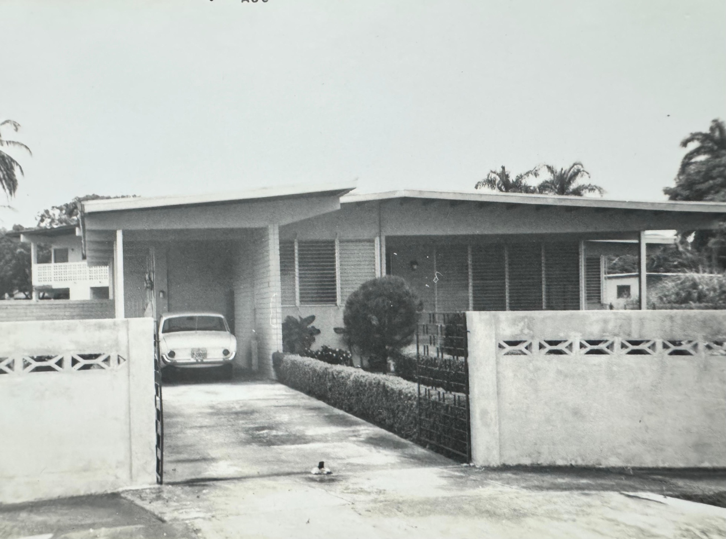 La casa de la familia Stein en Colón, Panamá, c. 1960s